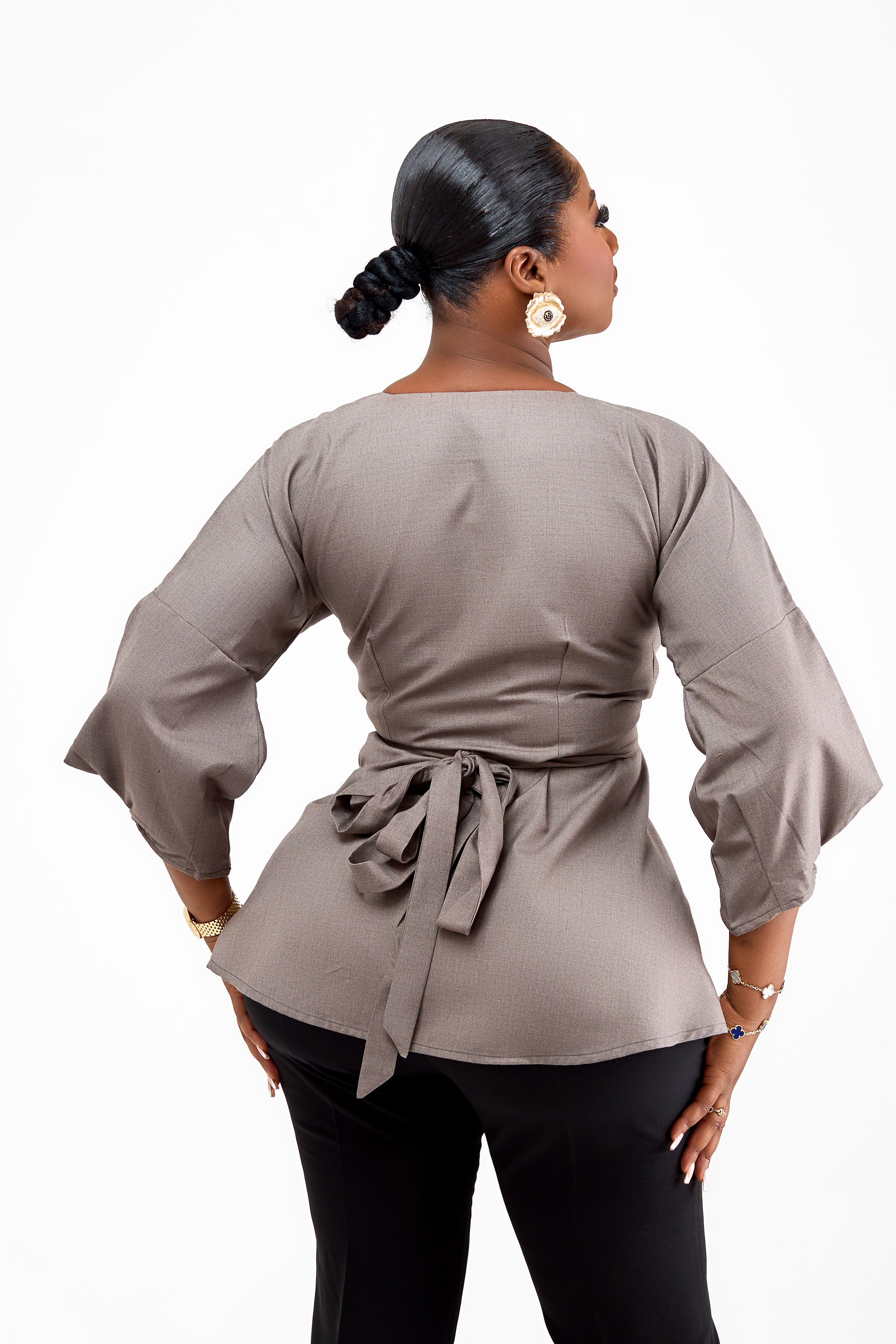 THE STATEMENT BLOUSE